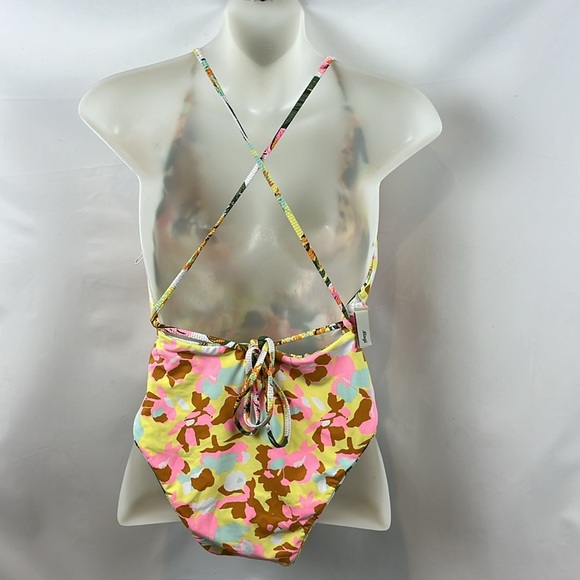 Revolve Maaji Safari Reversible Floral Green Pink One Piece in Vintage Age - S - Picture 9 of 13